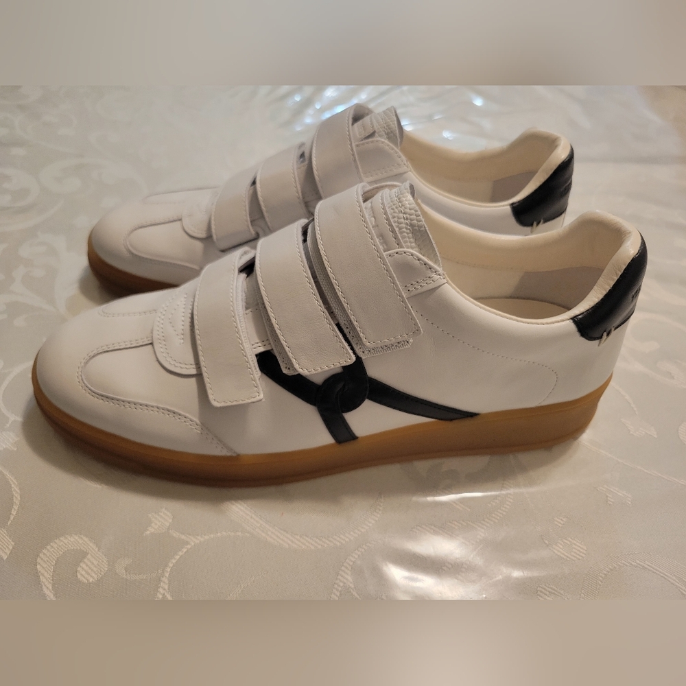 Veronica Beard White and Black Sneakers